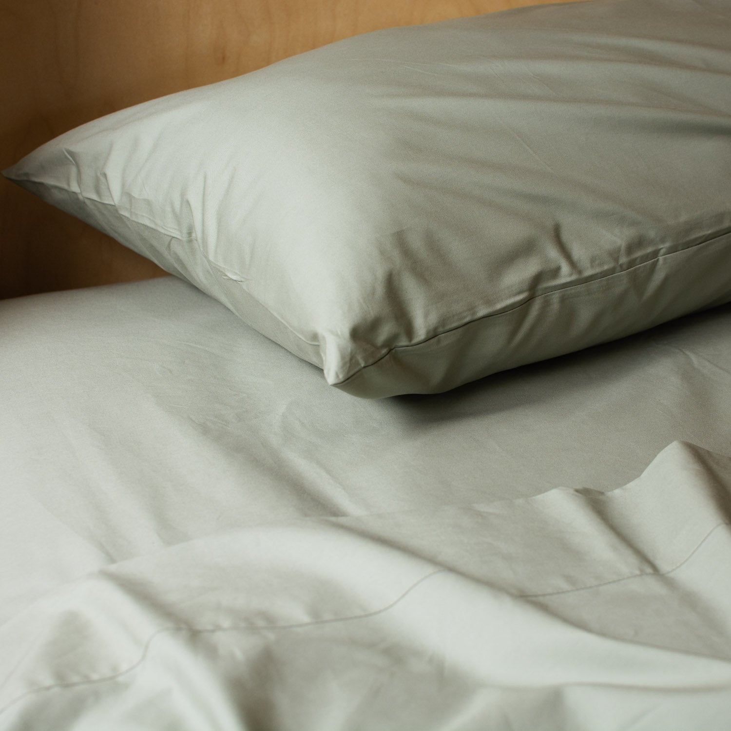 Heavyweight Cotton Percale Sheet Set Sage Green